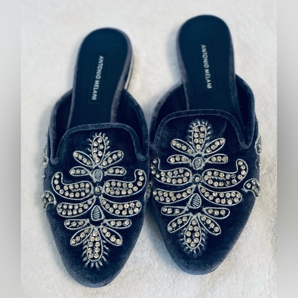 ANTONIO MELANI Genuine Leather | Velvet Embellished Flats | Offers Welcome SZ 6M - Picture 2 of 13